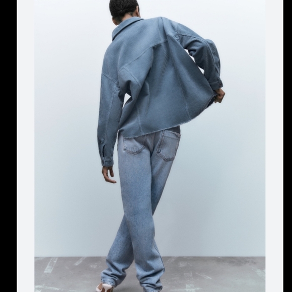 Zara Corduroy Oversized Button Frayed Hem Long  Sleeve Shirt - Picture 4 of 8